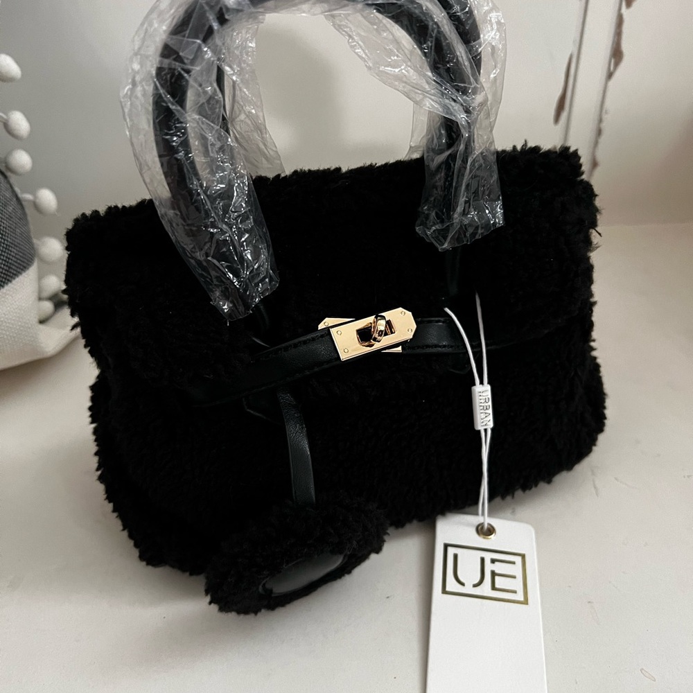 Urban Expressions Hyacinth Crossbody Bag In Black (New w/tags)